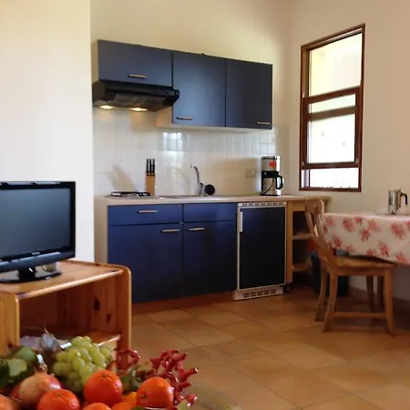 Apartment Paradiso *